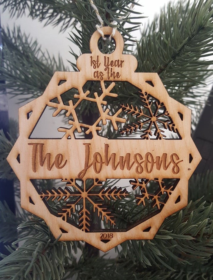 Personalized 1st First Year and Mr and Mrs Family 2018 Year Christmas Ornament Snowflakes Wood Baby Gift Shower Girl Boy Newborn Keepsake