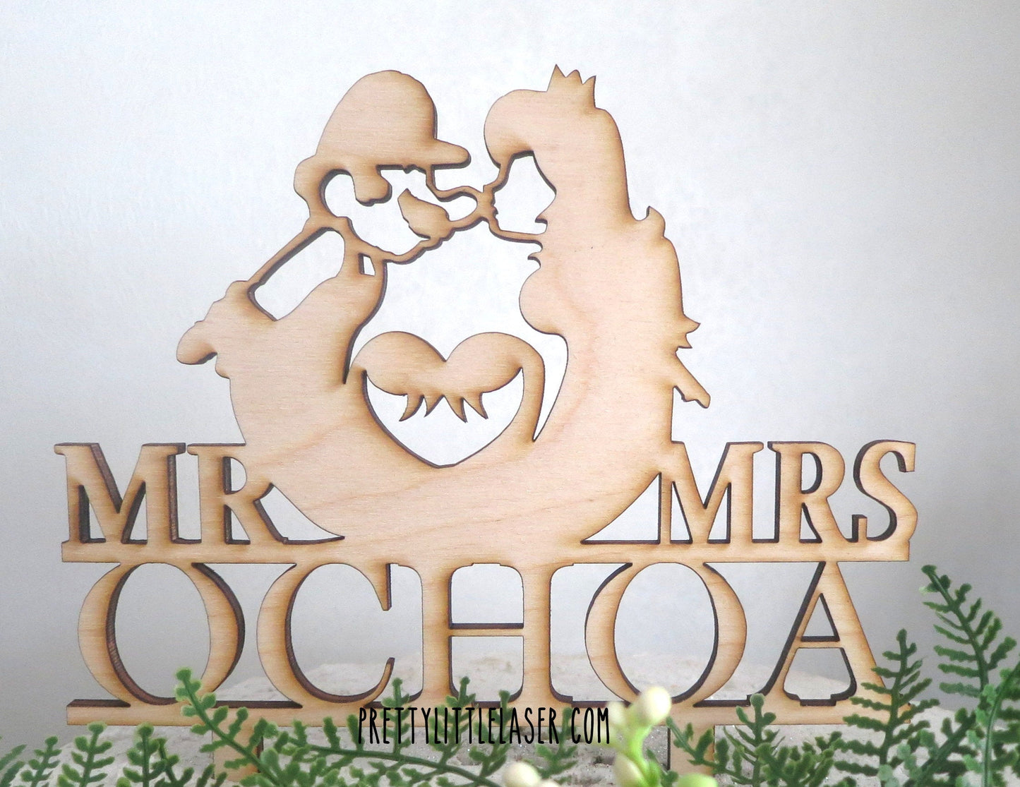 Personalized Gamer Couple Mario and Peach Last Name Cake Topper