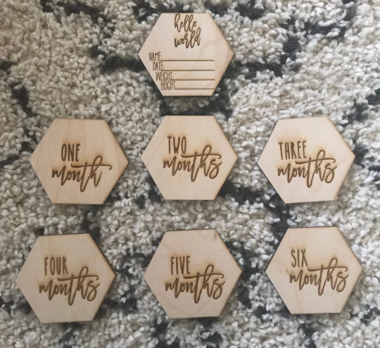 HEXAGON Wooden Monthly Milestone Baby Cards Natural Wood Keepsakes 12 month and Hello World Baby Info Name Date Height Weight Photo Props
