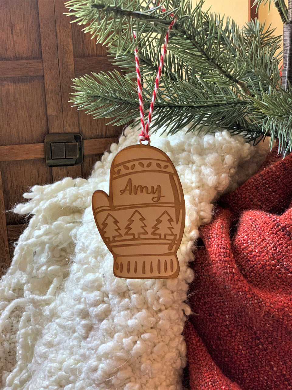 Personalized Winter Mitten Christmas Ornament Keepsake