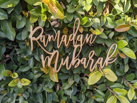 Ramadan Mubarak or Eid Mubarak Wooden Sign