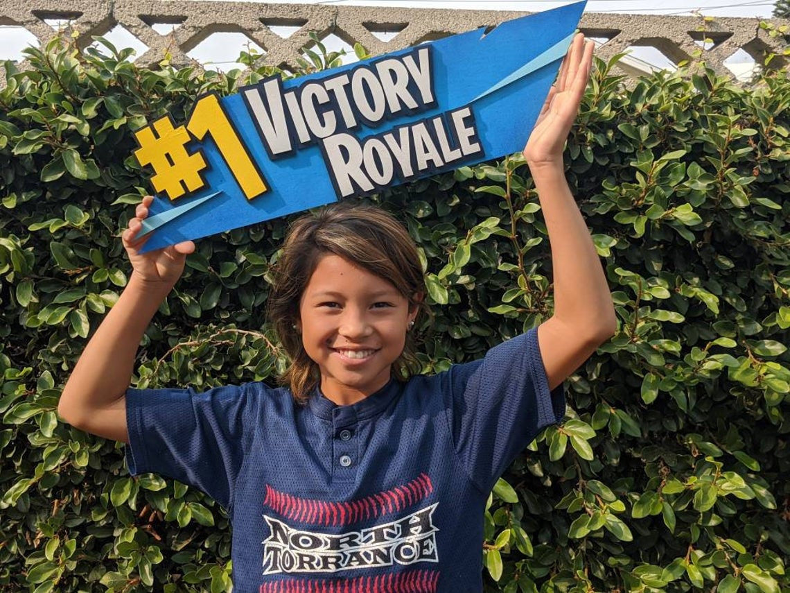 Victory Royale Gamer Sign